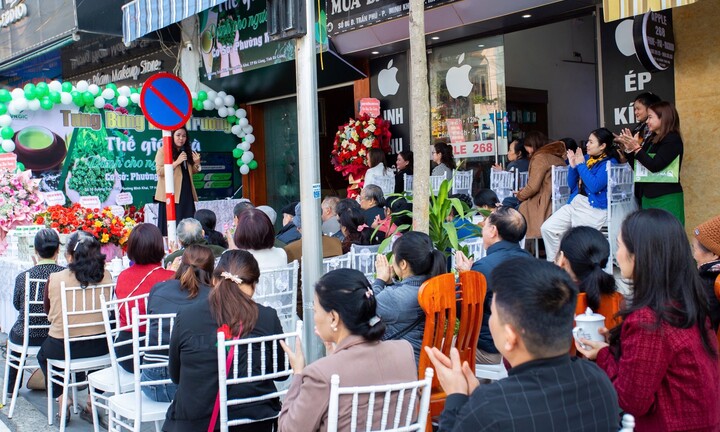 Thế giới trà dành cho người cao tuổi - Nét đẹp văn hóa chữ