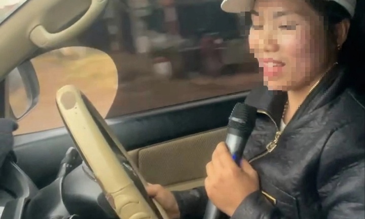 Xác minh người phụ nữ vừa lái ô tô vừa hát karaoke tại Đắk Lắk