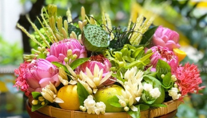 Văn khấn rằm (15) tháng 11 năm 2024 chuẩn nhất, chi tiết nhất