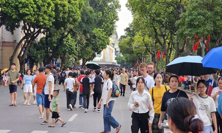 Hà Nội thí điểm vùng phát thải thấp tại 2 quận trung tâm từ 1/1/2025