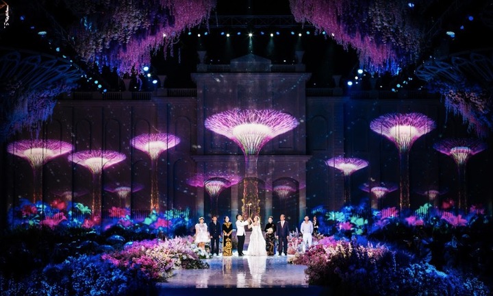 Đám cưới độc nhất vô nhị: Lóa mắt với độ chịu chi