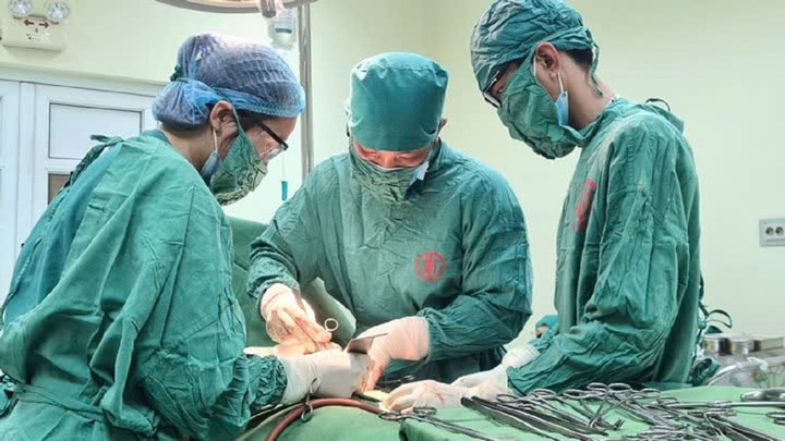 Khối u nang buồng trứng 