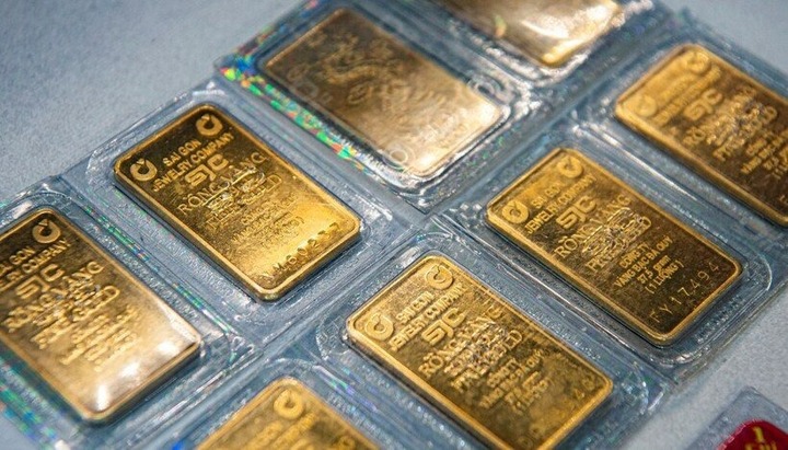 Người dân được bán vàng miếng ở đâu?