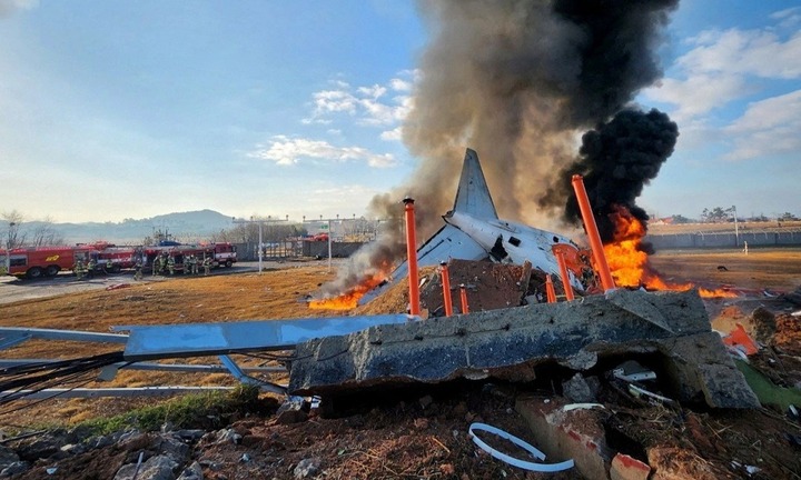 Vụ tai nạn máy bay chở 181 người ở Hàn Quốc: Hộp đen ngừng ghi dữ liệu 4 phút cuối 