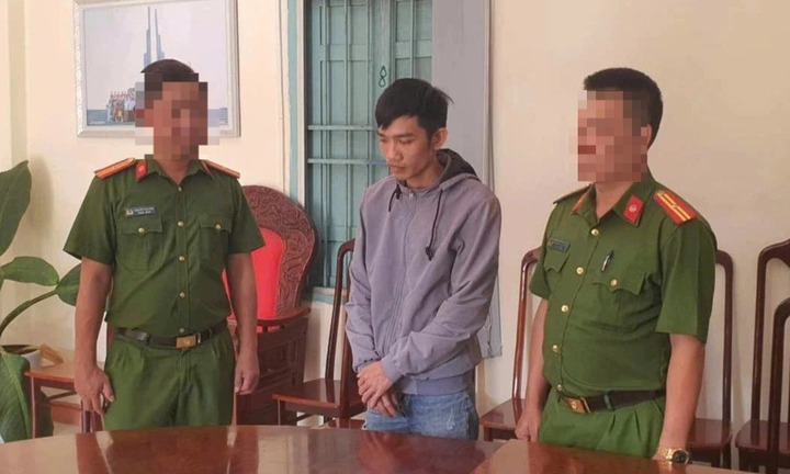 Bắt giam cựu nhân viên ngân hàng lừa đảo chiếm đoạt tài sản