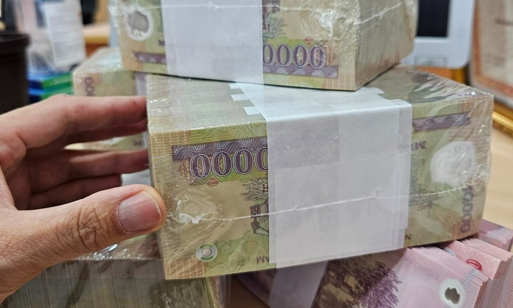 Đổi tiền lẻ có bị phạt không?