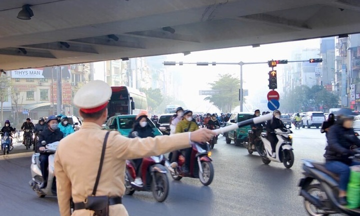 Đi sai làn đường có bị phạt nguội hay không?