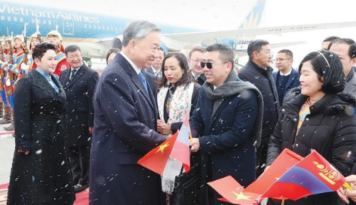 Đối ngoại vun bồi tầm vóc mới