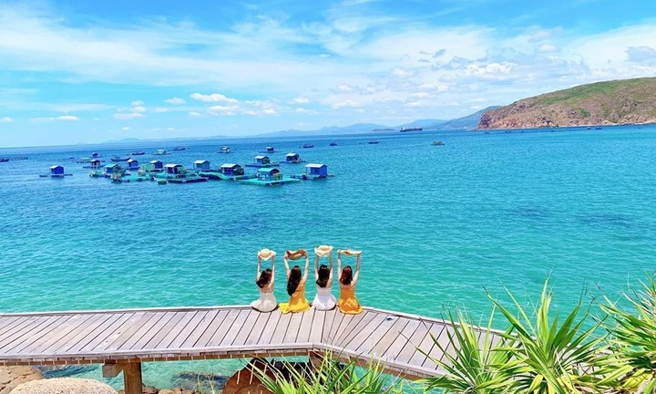 Du lịch Quy Nhơn ngắm biển Hòn Khô