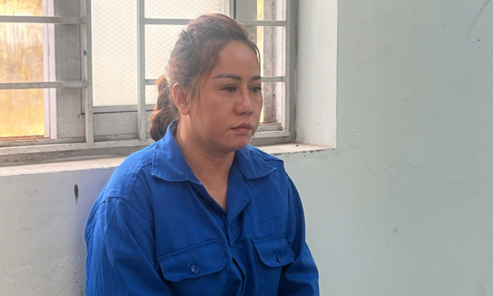 Khởi tố chủ quán cà phê võng chứa mại dâm