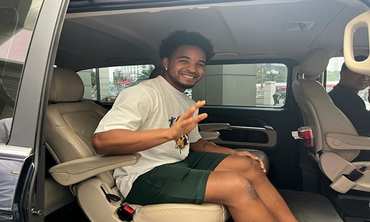 Clip: Xuân Son ra viện, về Nam Định ăn Tết với vợ con