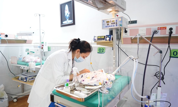 Tết Nguyên đán miền Bắc rét đậm, cảnh báo bùng phát bệnh hô hấp ở trẻ nhỏ