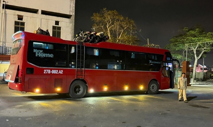 “Nhồi nhét” khách cận Tết, xe khách bị xử phạt hơn 112 triệu đồng