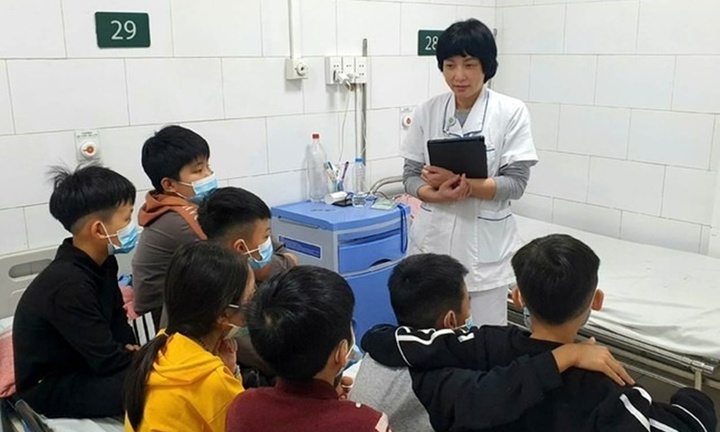 Vụ hàng chục học sinh nhập viện vì uống nhầm thuốc diệt chuột: Còn 11 trẻ chưa xuất viện