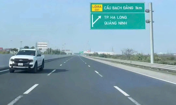 Tin tức thời sự hôm nay (31/1): Nữ tài xế phóng ngược chiều cao tốc làn 120km/h