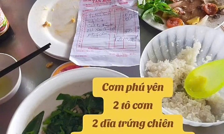 Khách tố quán cơm trên đèo Quán Cau 