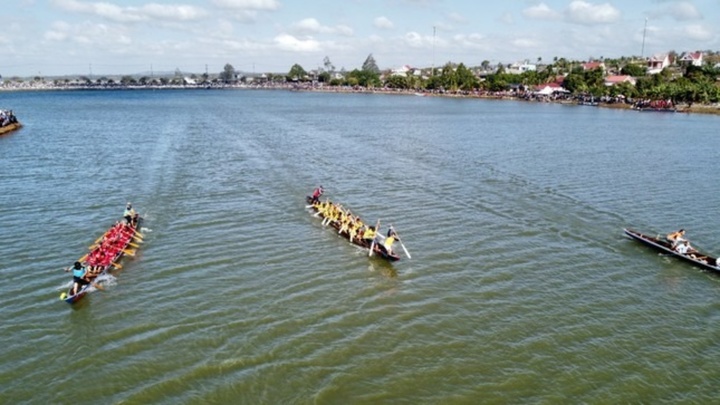 Làm rõ vụ xô xát tại giải đua thuyền truyền thống ở Đắk Lắk
