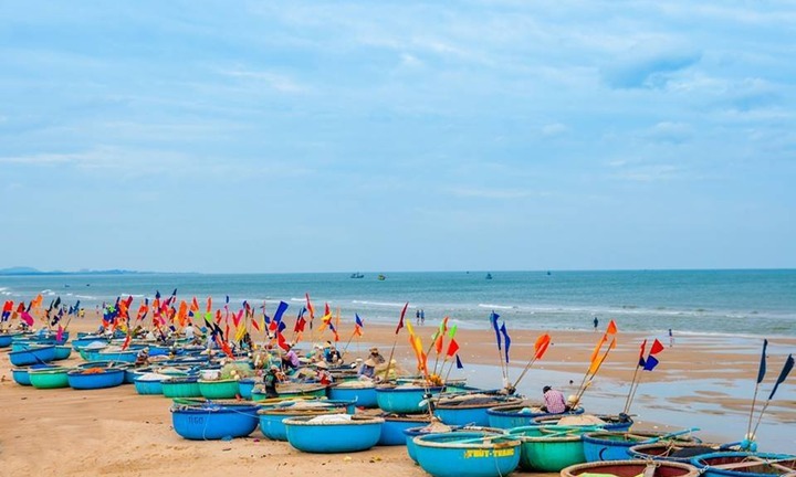 Khám phá làng chài vùng biển vắng Bình Thuận