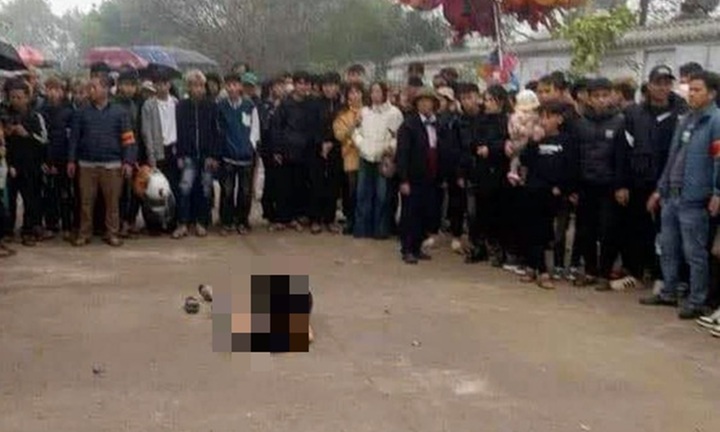 Vụ 2 thiếu niên 17 tuổi xô xát, một người bị đâm trọng thương khi đi lễ chùa: Hé lộ nguyên nhân