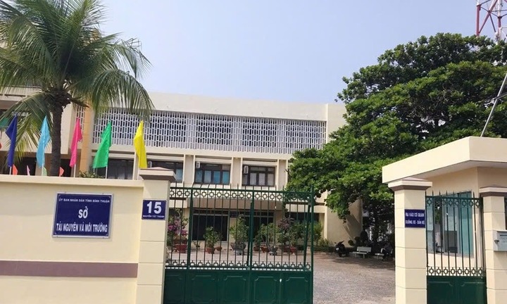 Bình Thuận: Tạm đình chỉ công tác 3 cán bộ Sở Tài nguyên và Môi trường