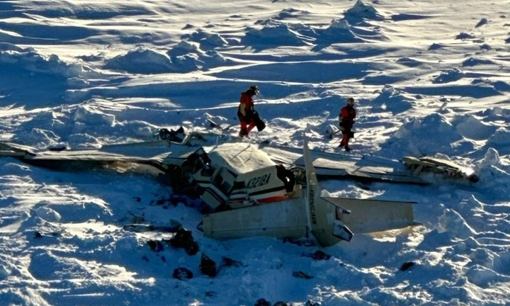 Tìm thấy xác máy bay mất tích ở Alaska, 10 người trên máy bay thiệt mạng