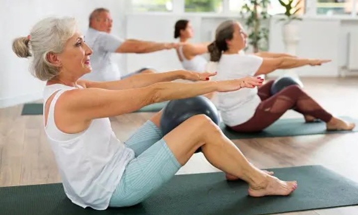 Cách ngăn ngừa mất cơ bắp ở phụ nữ tuổi 50?