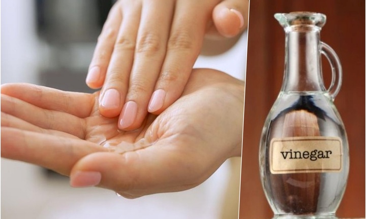 Đổ giấm vào lòng bàn tay xoa đều nhận lợi ích bất ngờ