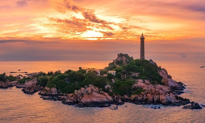 Khám phá mắt biển Kê Gà