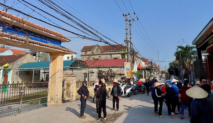 Vụ 154 học sinh không đi học lại sau Tết: Hơn 40 người vận động được 1 em đến lớp