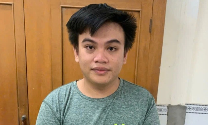 Con trai dựng cảnh bị đánh đập, gửi clip 