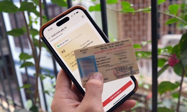 Đổi giấy phép lái xe ô tô 2025, người dân cần lưu ý gì?