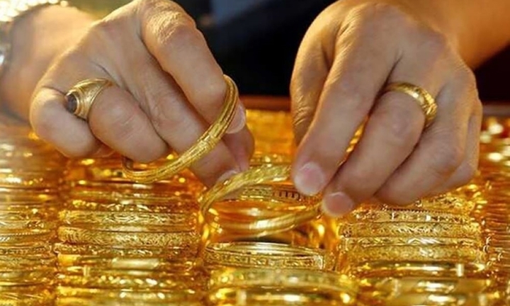 Giá vàng chiều nay (26/2): Vàng ở nhiều thương hiệu giảm mạnh