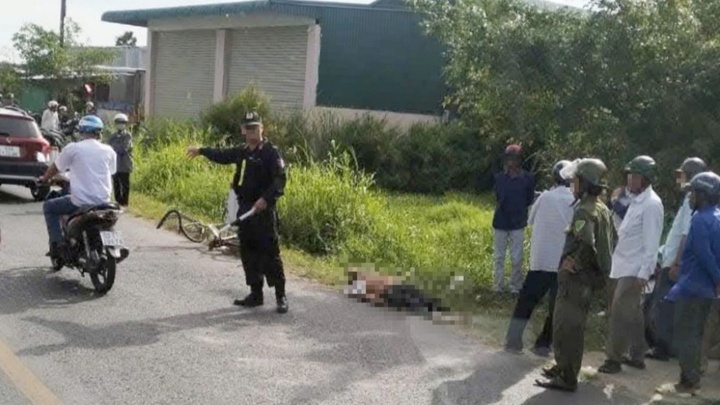 Tin tức tai nạn giao thông mới nhất ngày 26/2: Ô tô va chạm xe đạp, 1 người tử vong