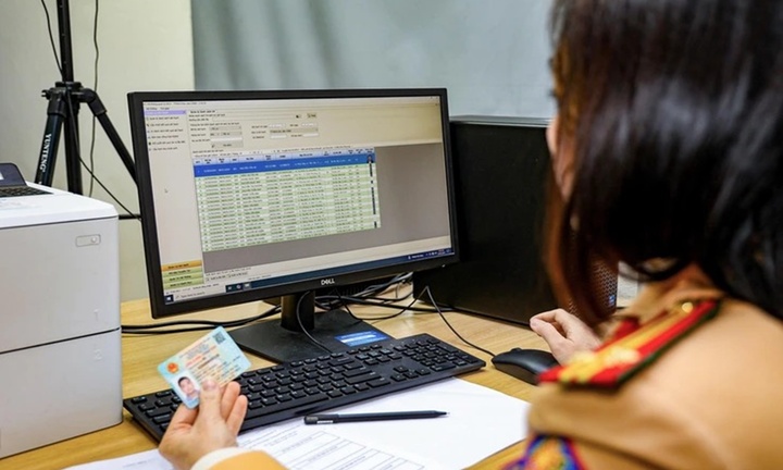 Cấp đổi giấy phép lái xe tại công an phường, thị trấn từ ngày 1/3