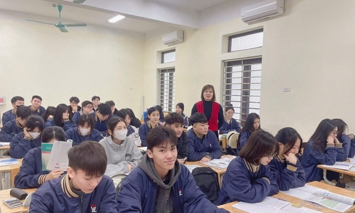 Kỳ thi tốt nghiệp THPT 2025: Dự kiến sẽ có 2 bộ đề thi