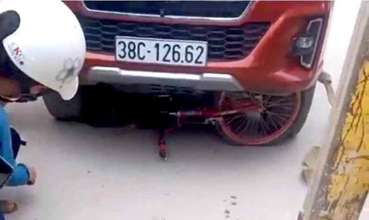 Tin tức tai nạn giao thông mới nhất ngày 1/3: Va chạm với xe tải, người đàn ông tử vong