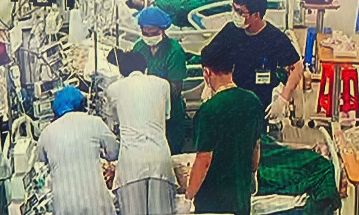 26 giờ các bác sĩ 