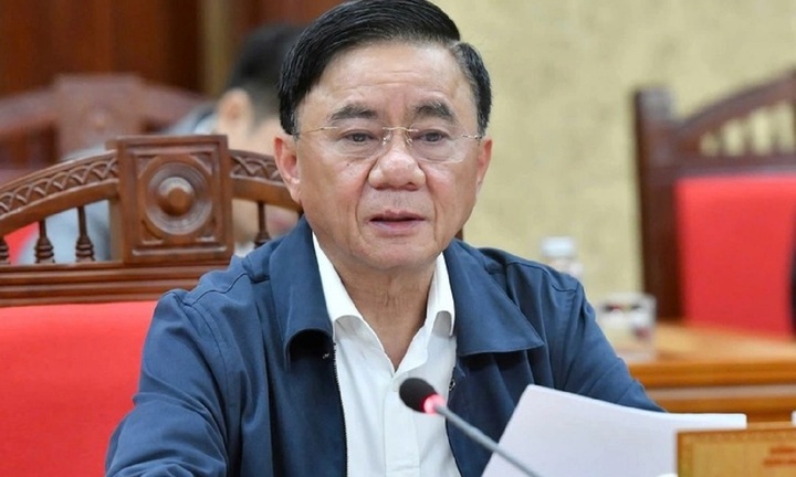 Kết luận của Bộ Chính trị về điều chỉnh phạm vi và đối tượng áp dụng chính sách, chế độ đối với cán bộ trong thực hiện sắp xếp