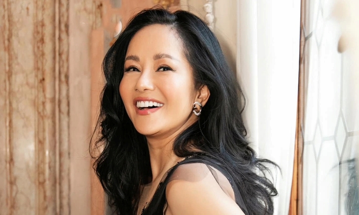 Ca sĩ Hồng Nhung trải lòng xúc động về hành trình chiến đấu với bệnh ung thư