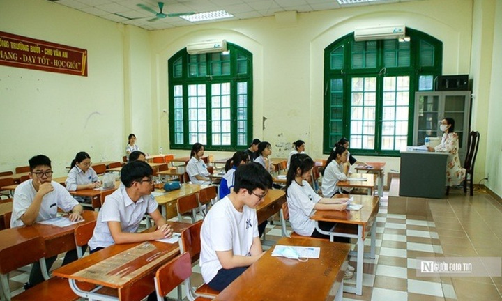 Thi vào lớp 10: Trường vùng cao loay hoay ứng phó với môn Tiếng Anh