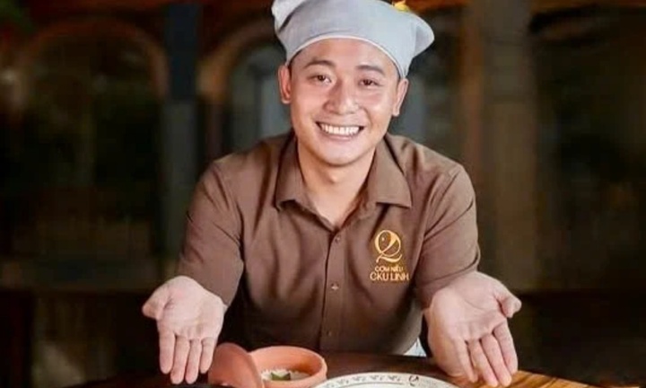 Quang Linh Vlogs chuyển nhượng cổ phần quán cơm niêu sau tuyên bố sang Angola