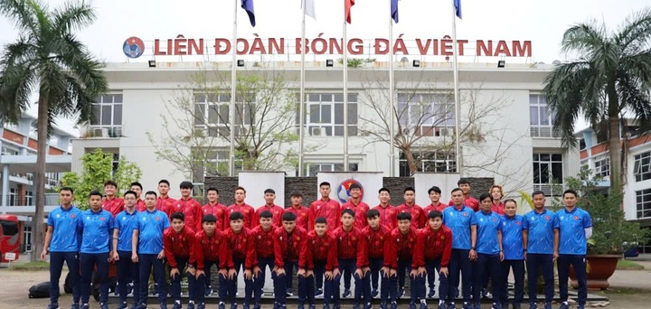 U22 Việt Nam giữ chân 2 cầu thủ Việt kiều cho trận gặp Hàn Quốc, Trung Quốc