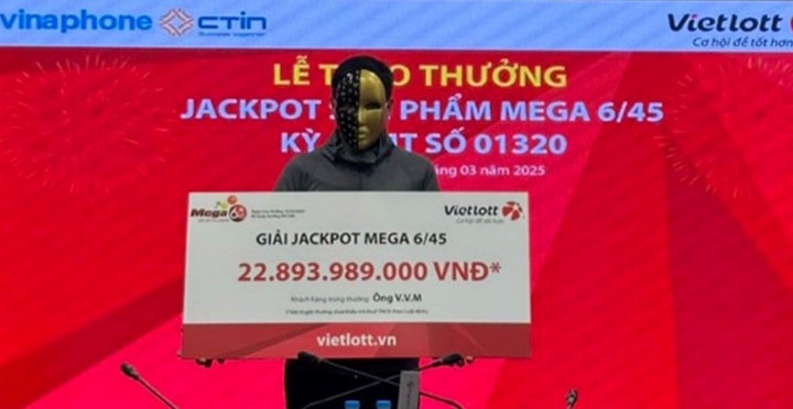 Vừa tập thể dục về, người đàn ông nhận tin trúng độc đắc Vietlott gần 23 tỷ đồng