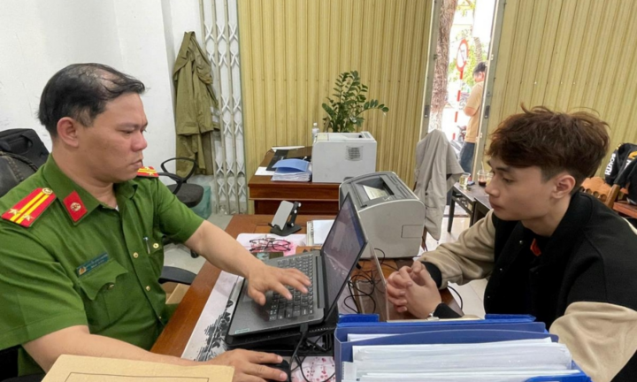 Vạch trần thủ đoạn dùng shipper làm “diễn viên đóng thế” của nhân viên lễ tân