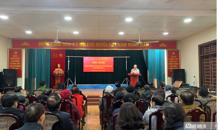 Tuyên truyền, phổ biến Luật Đất đai và trợ giúp pháp lý cho người dân