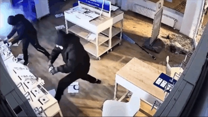 Clip: Hai tên trộm 