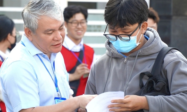 Tuyển sinh 2025: Chi tiết cách quy đổi điểm của Trường Đại học Bách khoa TP.HCM