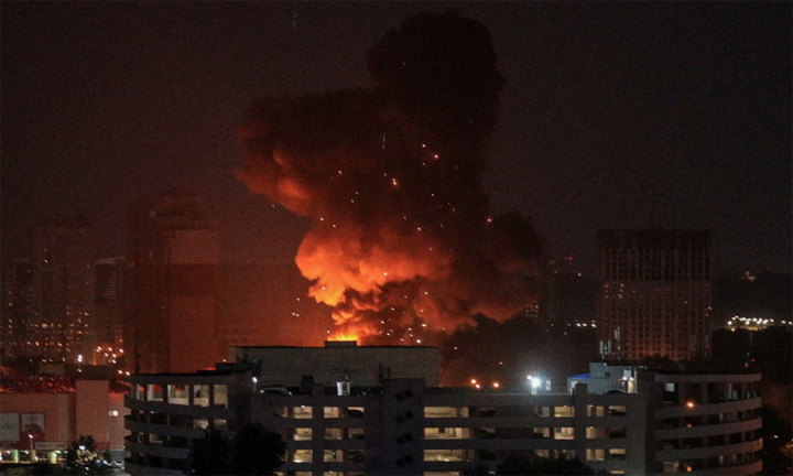 Cảnh báo không kích vang khắp lãnh thổ Ukraine, Tư lệnh NATO ra tuyên bố bất ngờ về sức mạnh của Nga