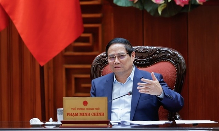 Thủ tướng: Tiếp tục giao thiệp để Mỹ tạm hoãn áp thuế trong lúc chờ đàm phán