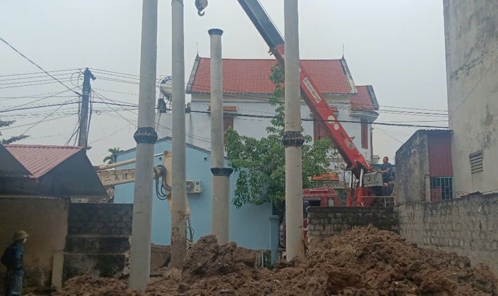 Tháo dỡ trạm biến áp trong khuôn viên trường học ở Thanh Hóa